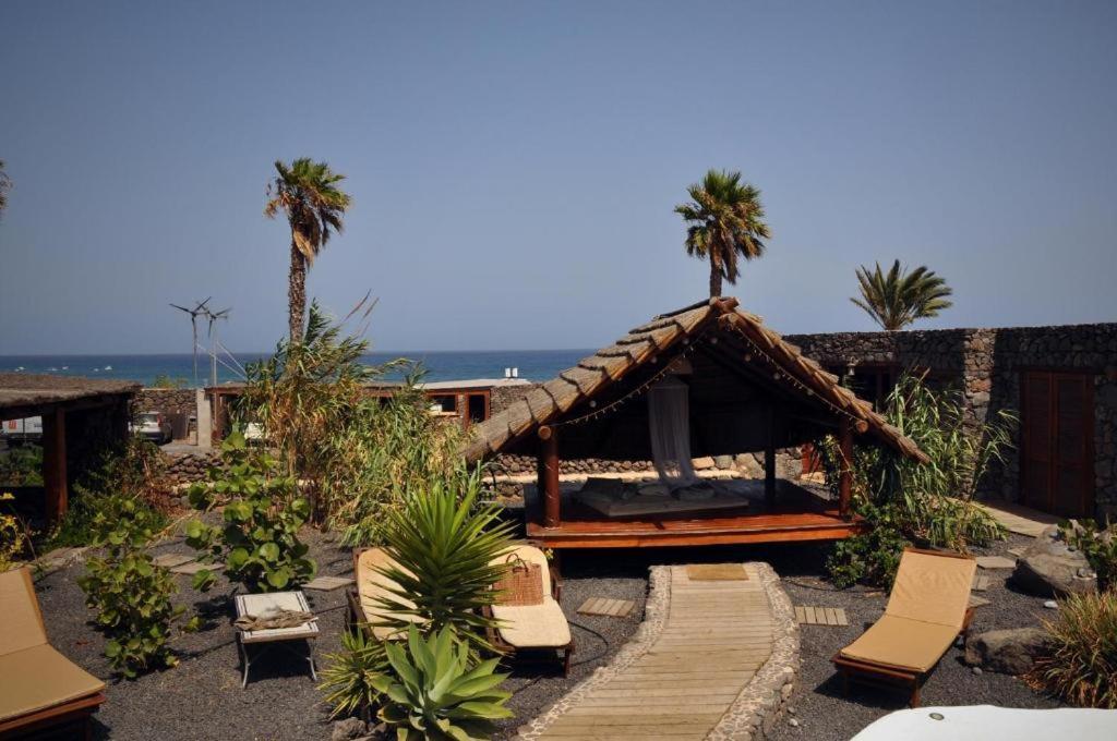 Acampale - Glamping Lanzarote - Arrieta Campo de lujo *
