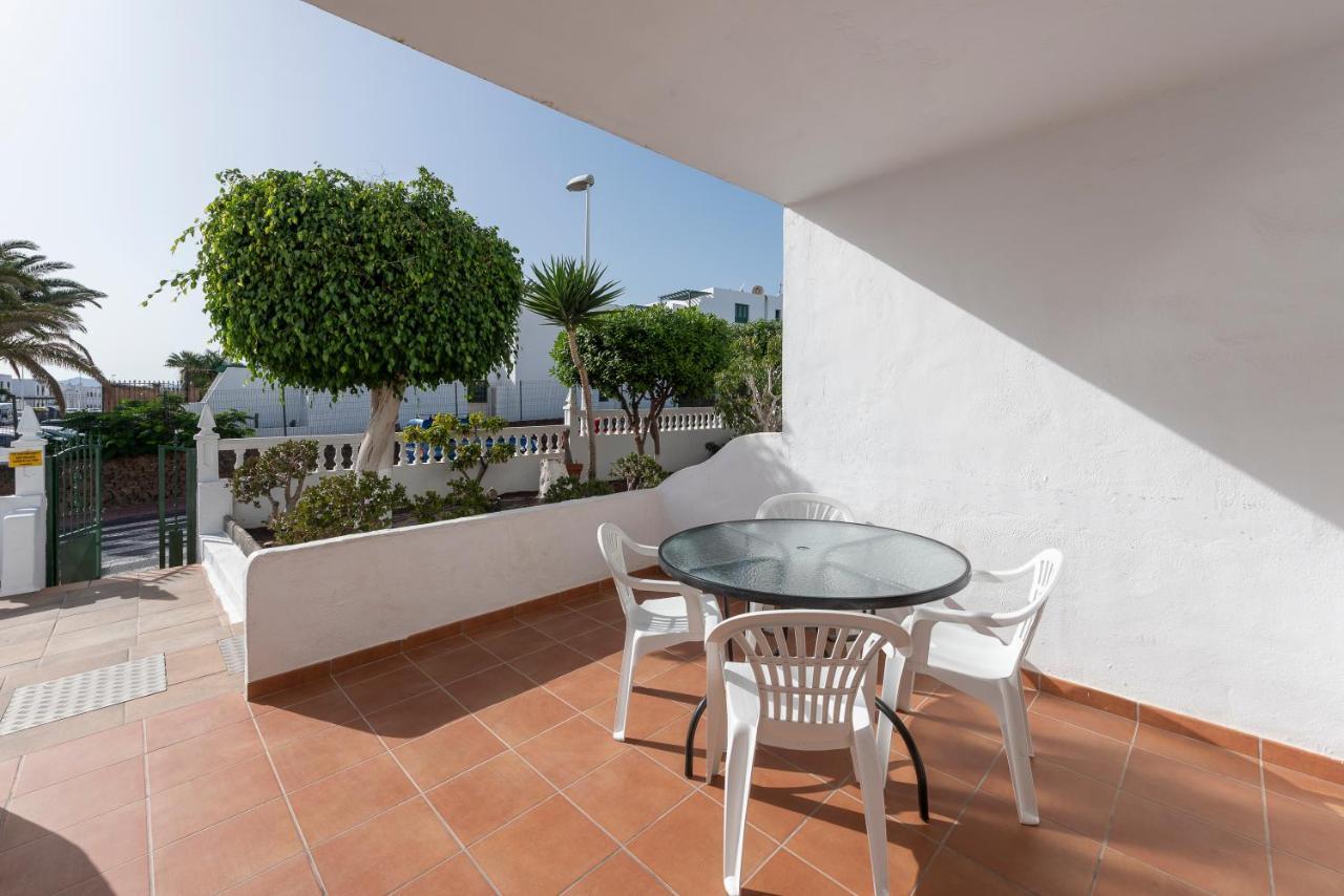 Lava Teneguia, 5 Guests In 2 Bedrooms Puerto del Carmen (Lanzarote)