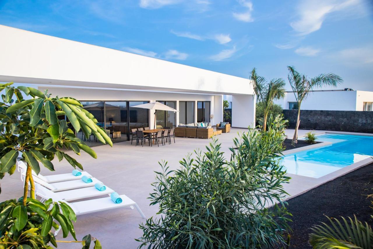 Macan Villa *