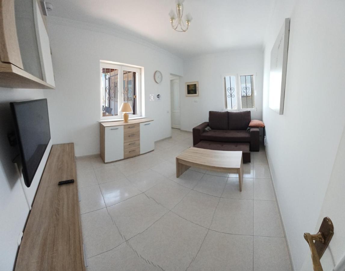 Villa Vista Mar Ii, 280 Qm, Heated Pool, Hottube, Gaming Room, Fast Internet, Meerblick Guime