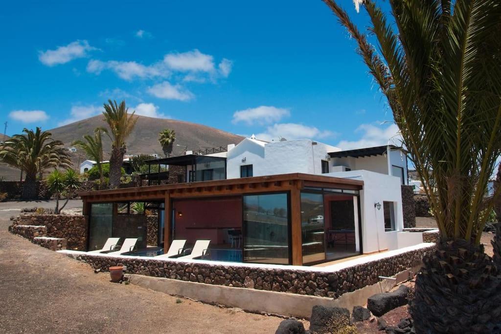 Casa Hugo Villa Tias