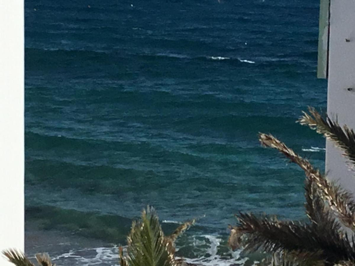 Sounds Of The Sea * Playa Blanca (Lanzarote)