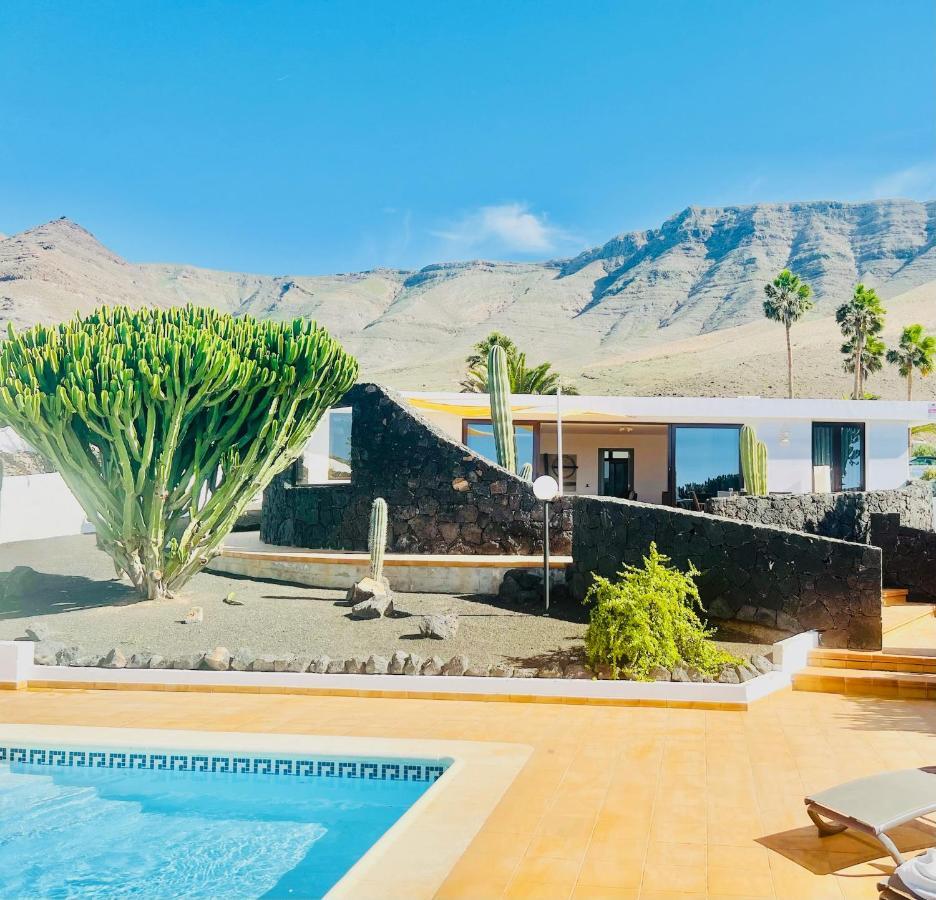Canaryislandshost I Marquesa *