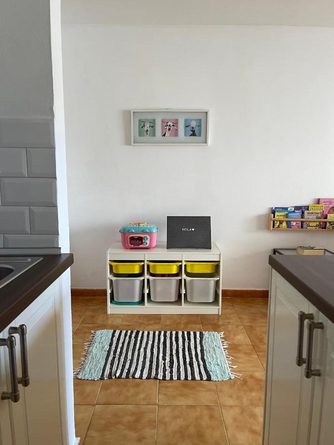 Teguisol 258, Apt. With Terrace, Near The Apartamento