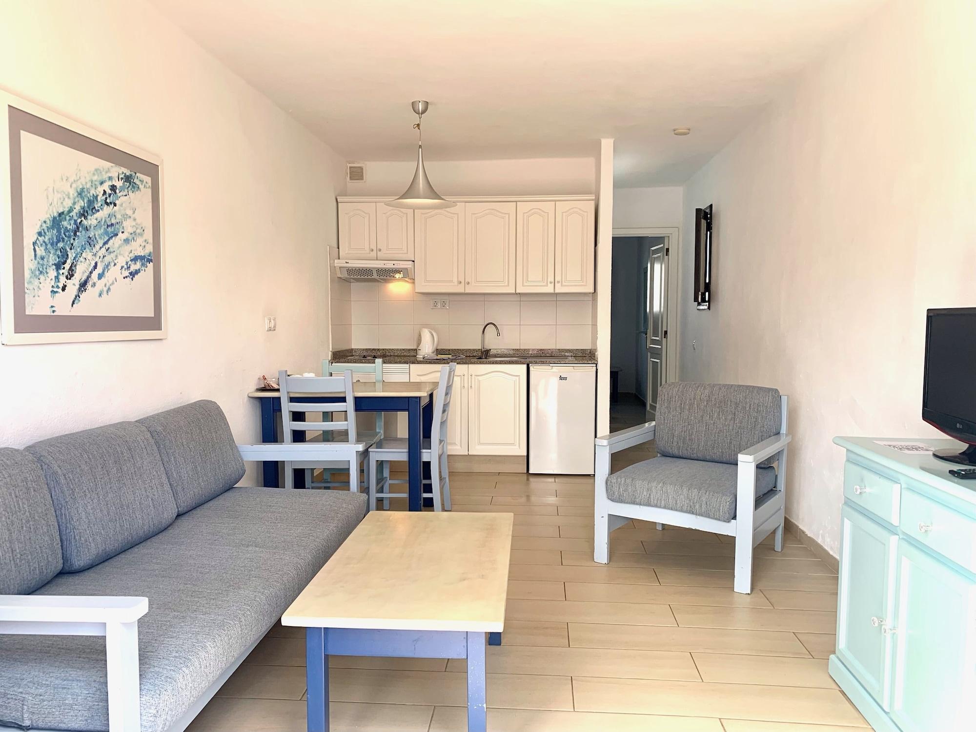 Tulipanes Aparthotel