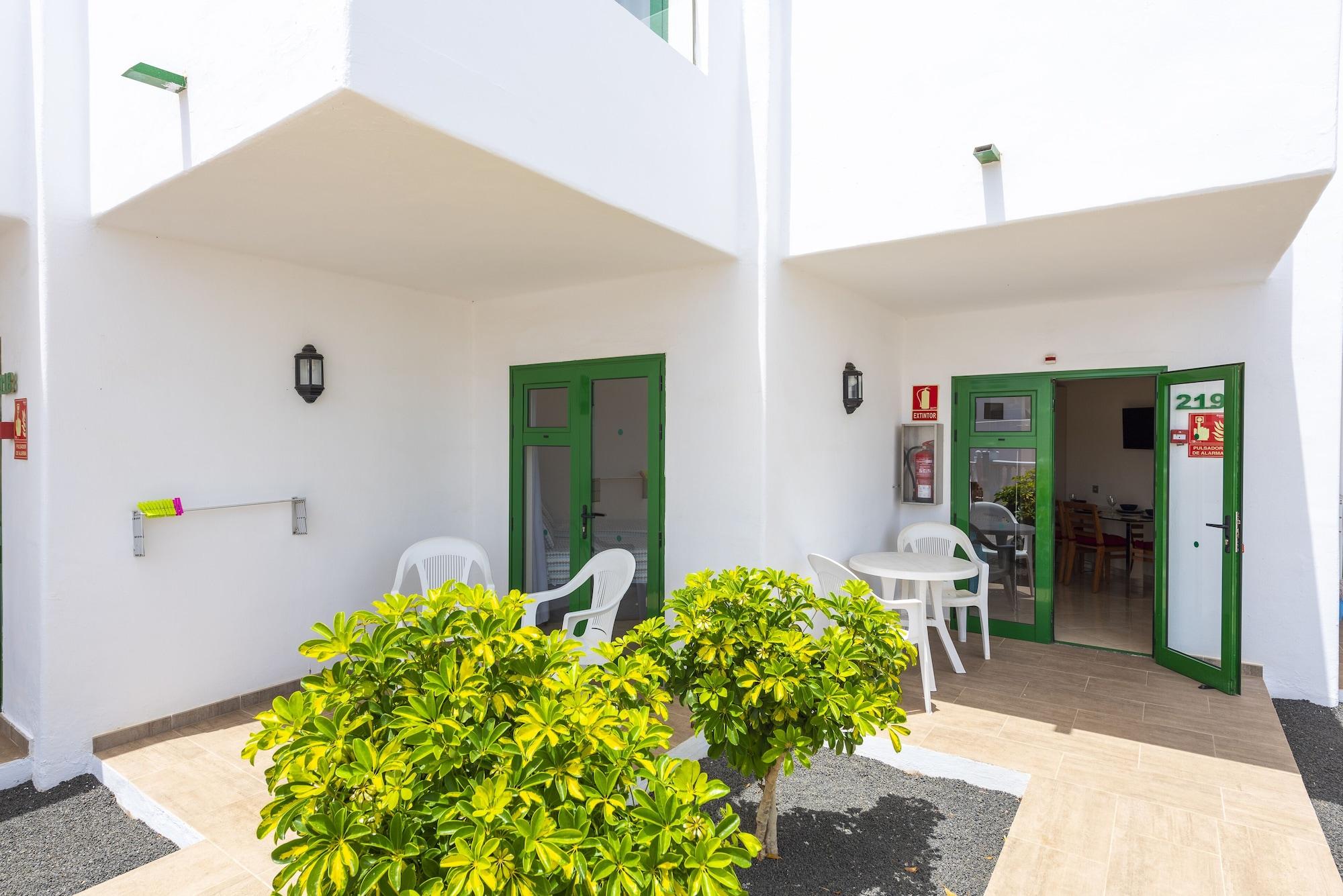 Hotel Adelfas 3*
