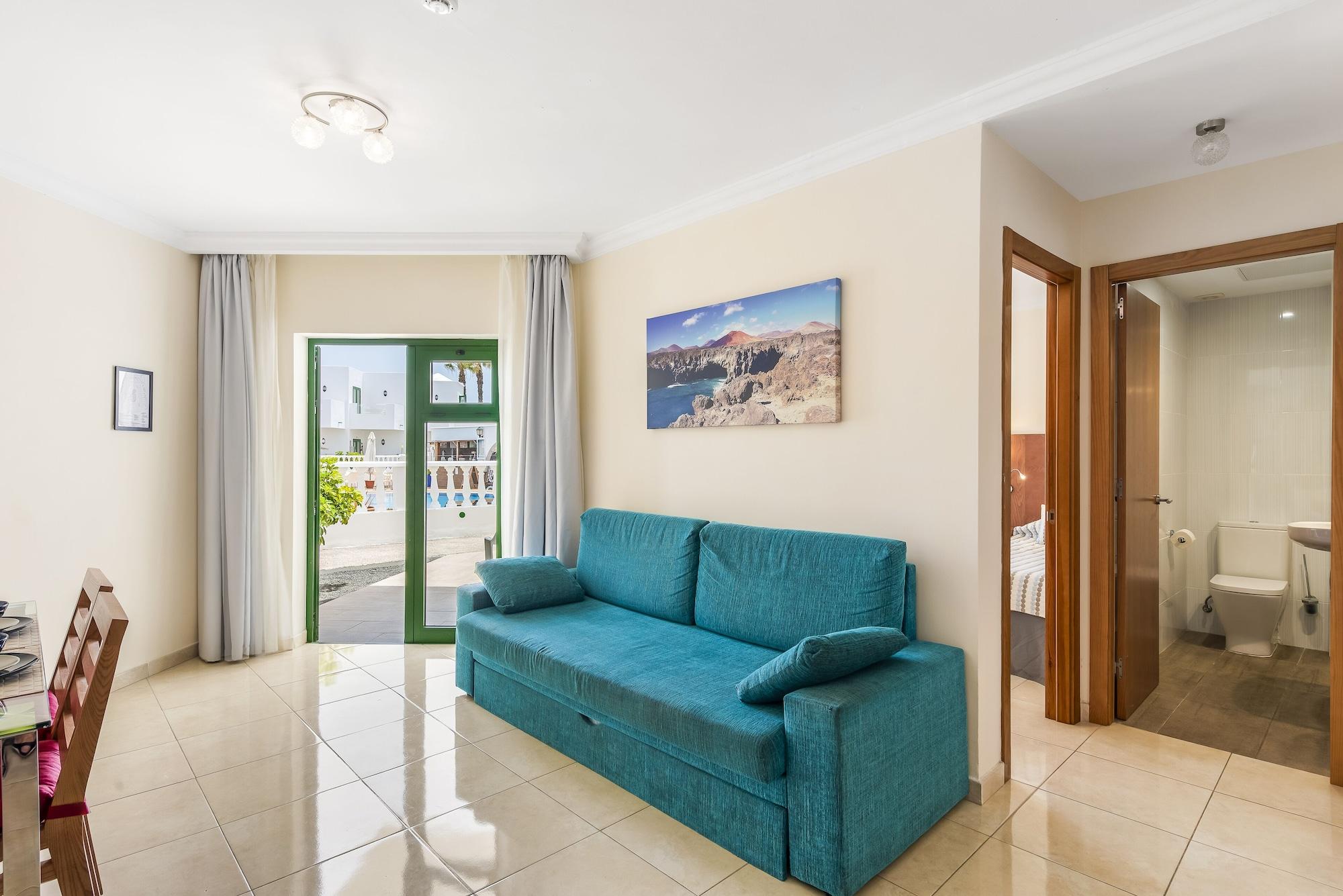 Adelfas Hotel 3*