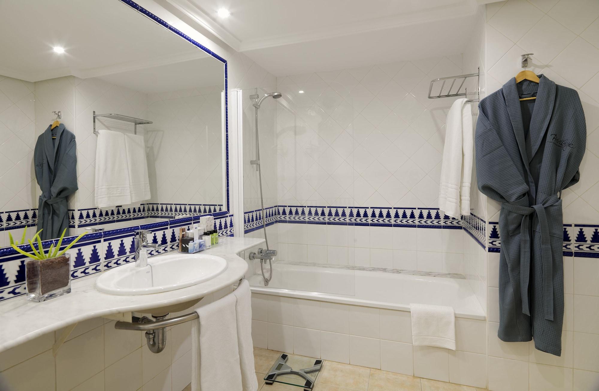 H10 Timanfaya Palace - Adults Only Hotel 4*