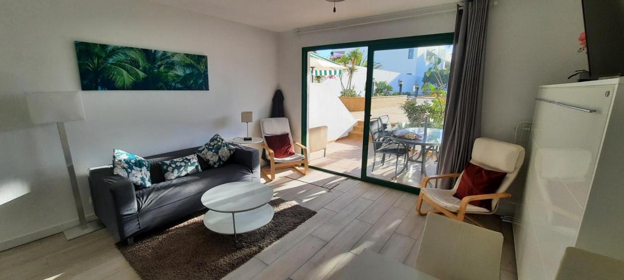 Lanzarote Apartment: Beachfront Oasis In Apartment *