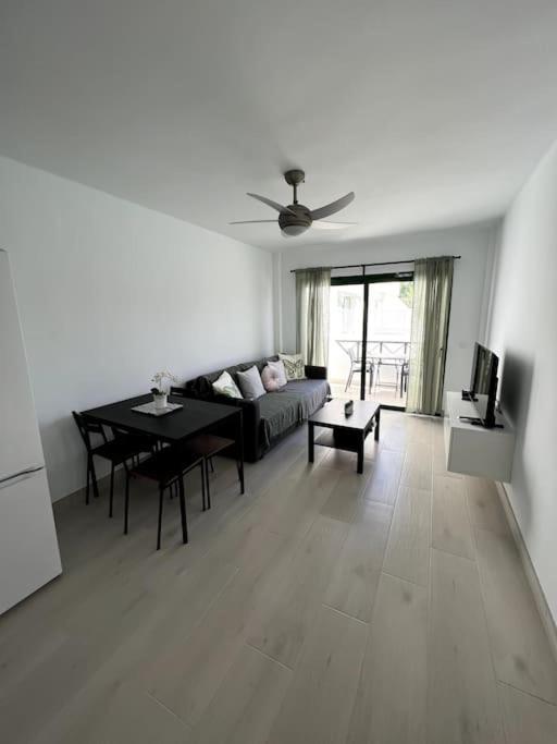 Casa Feliz - One Bedroom With Communal Pool Apartamento