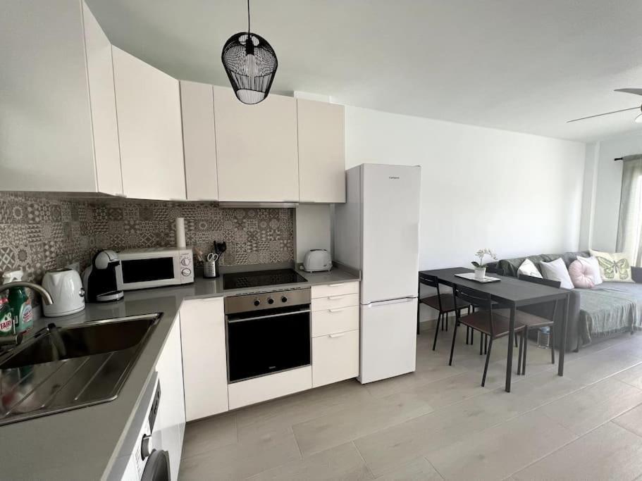 Casa Feliz - One Bedroom With Communal Pool Apartamento *