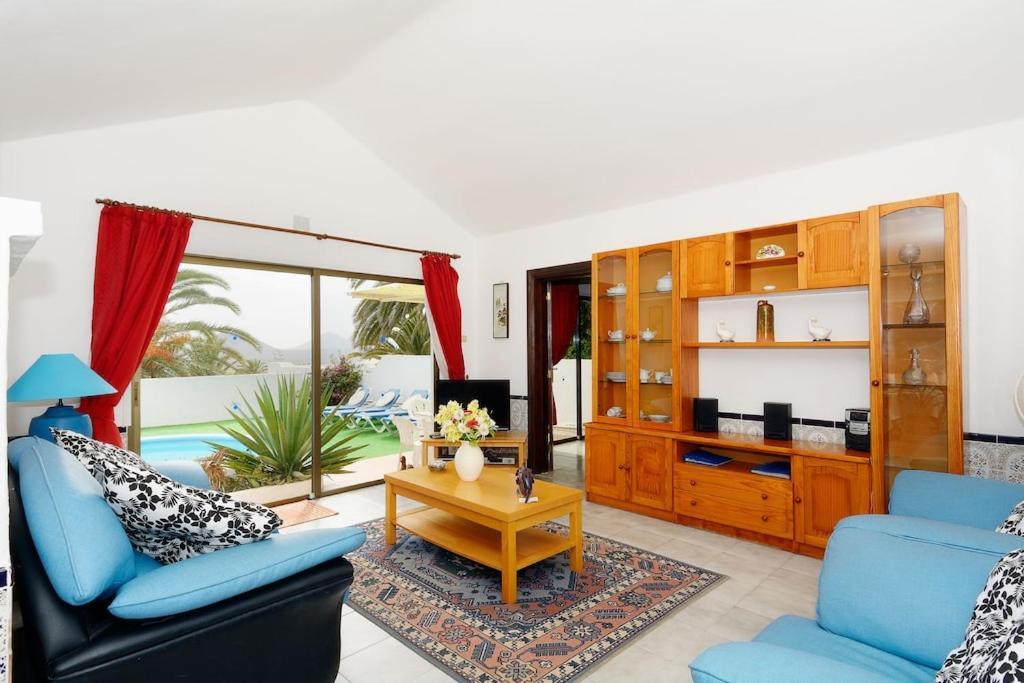 Casa Cobra *