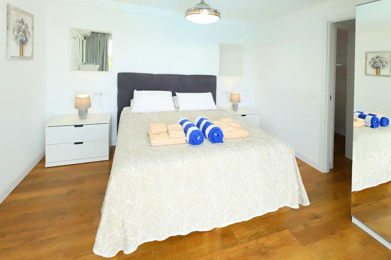 Graceful 5 Bedrooms Vega Del Carmen Distant Sea Views Villa Puerto del Carmen (Lanzarote)