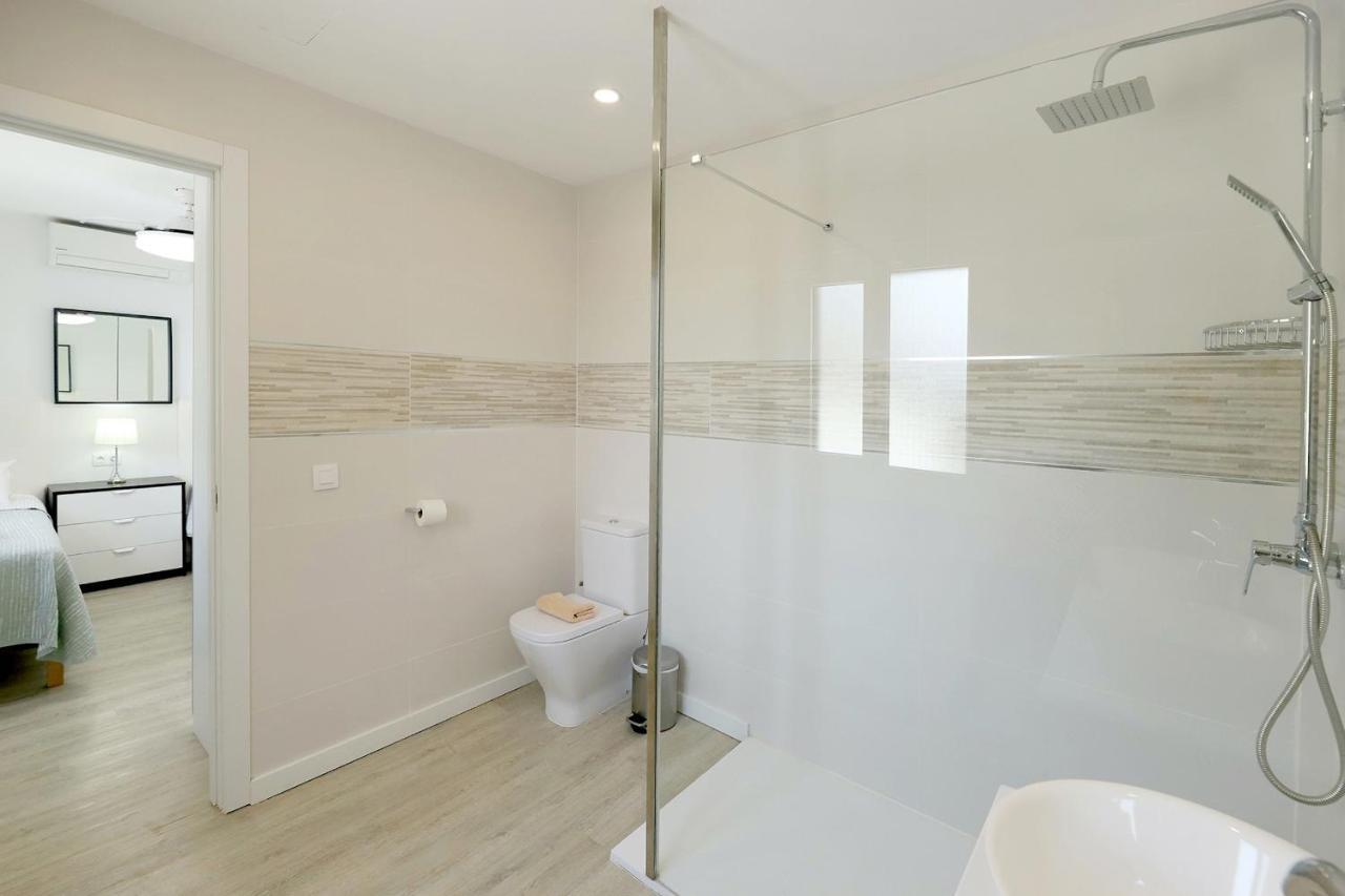 Villa Graceful 5 Bedrooms Vega Del Carmen Distant Sea Views Puerto del Carmen (Lanzarote)