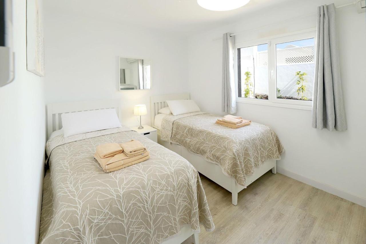 Villa Graceful 5 Bedrooms Vega Del Carmen Distant Sea Views Puerto del Carmen (Lanzarote)