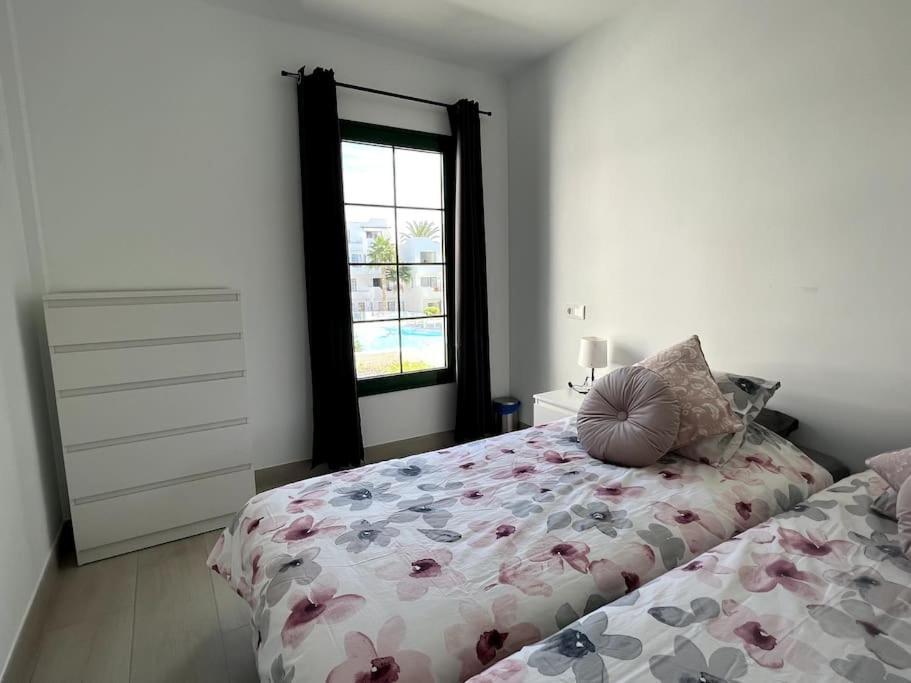 Casa Feliz - One Bedroom With Communal Pool *