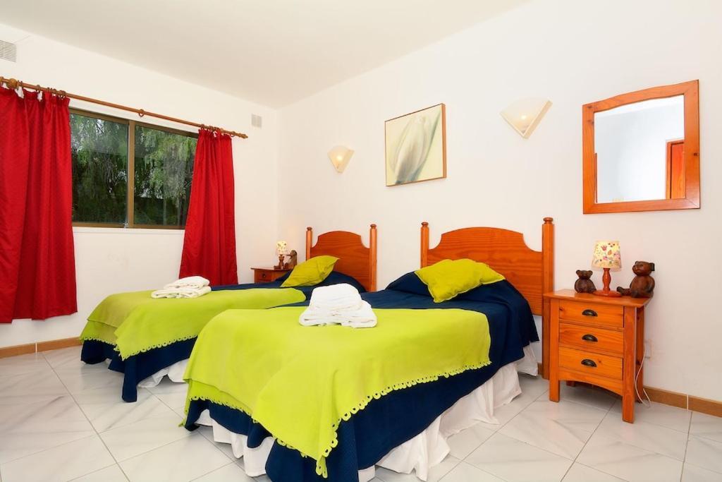 Casa Cobra
