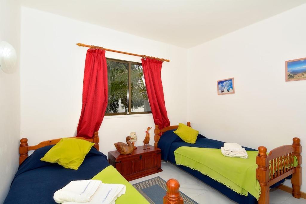 Casa Cobra