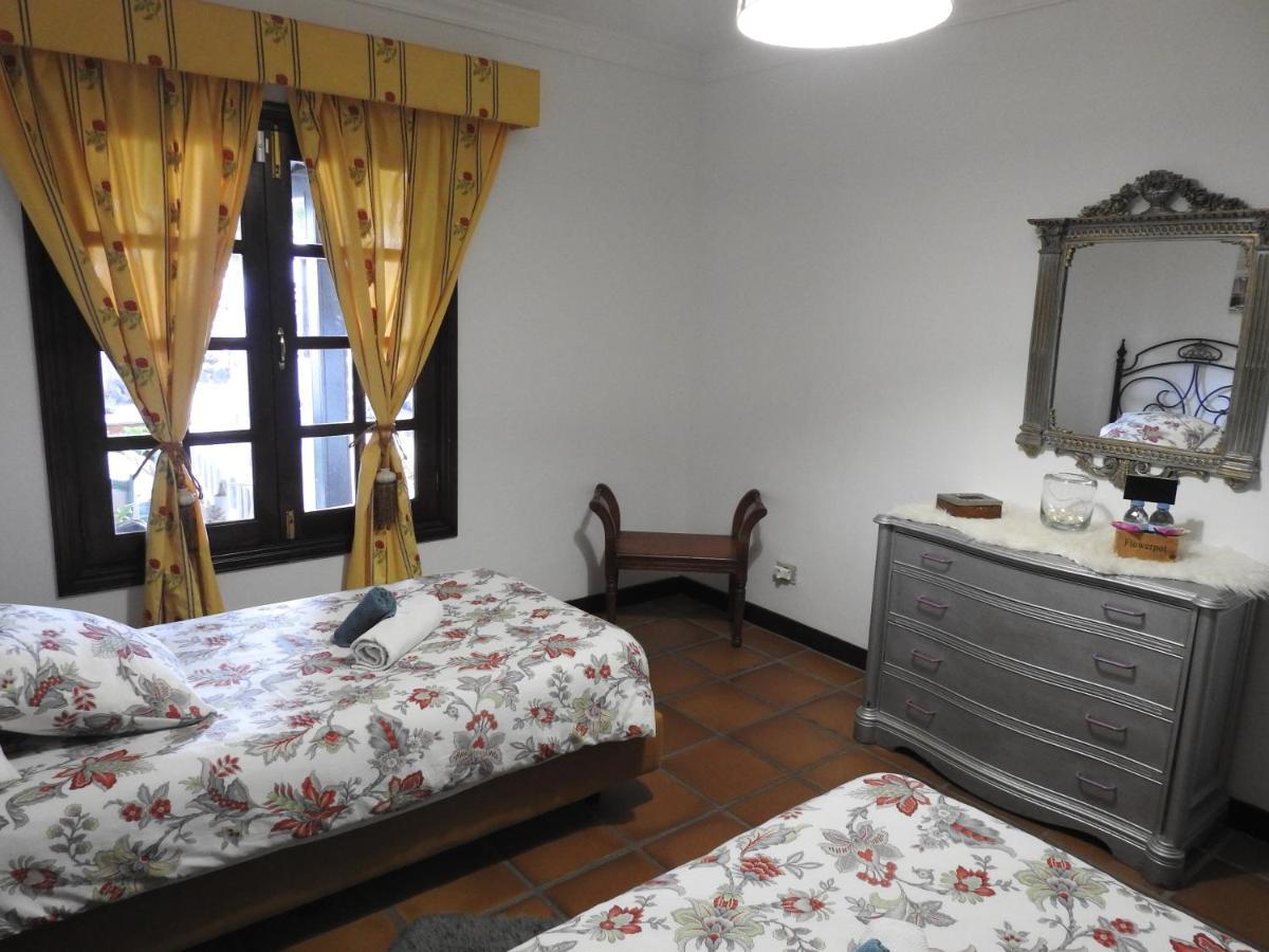 Dona Cris Guest house *
