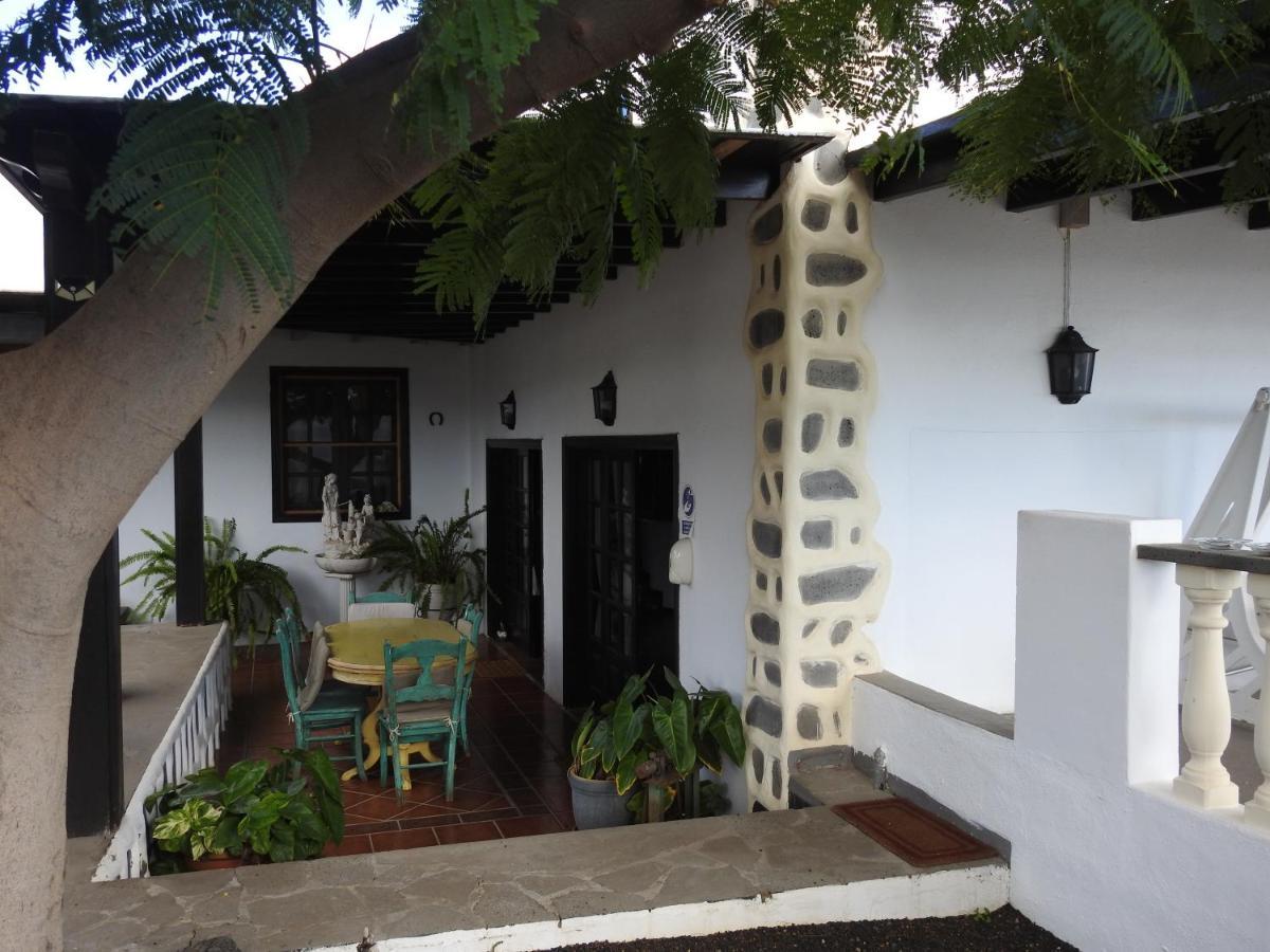 Dona Cris Guest house *