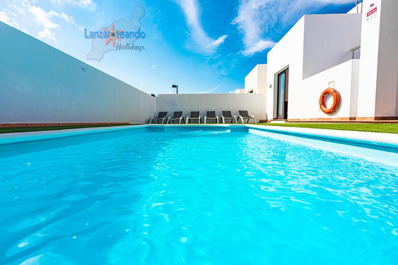 El Golfo Villa *