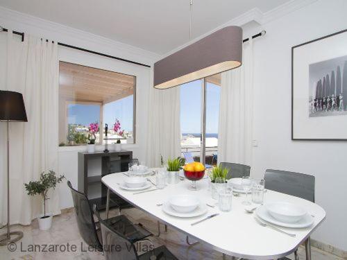 Exceptional Sea View Benedicte By Lanzarote Leisure
