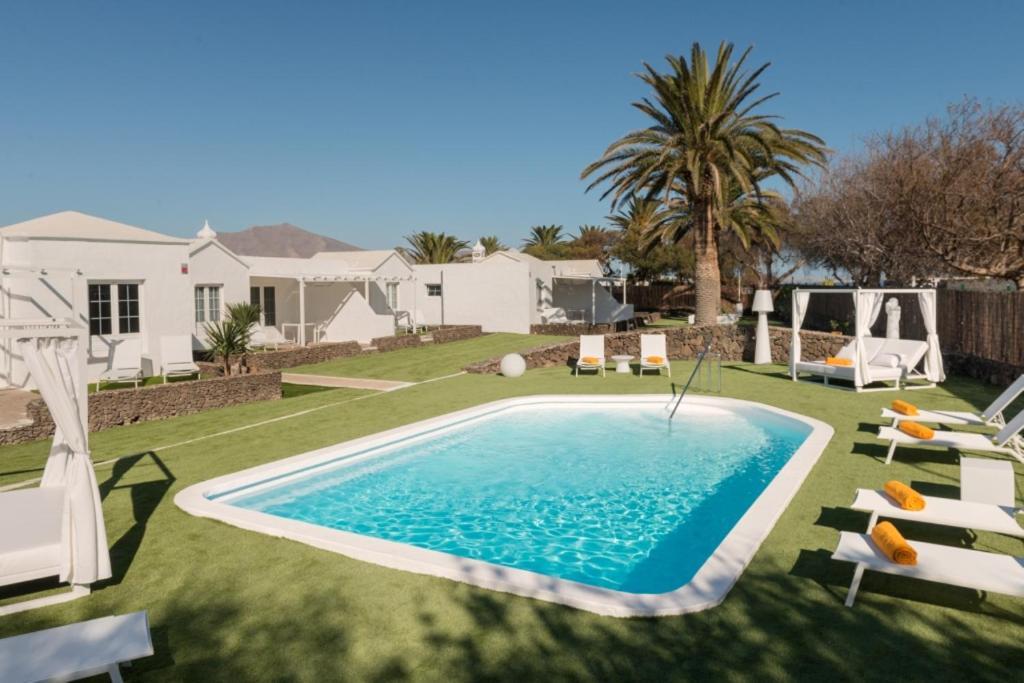 Villa New Lanzasuites *