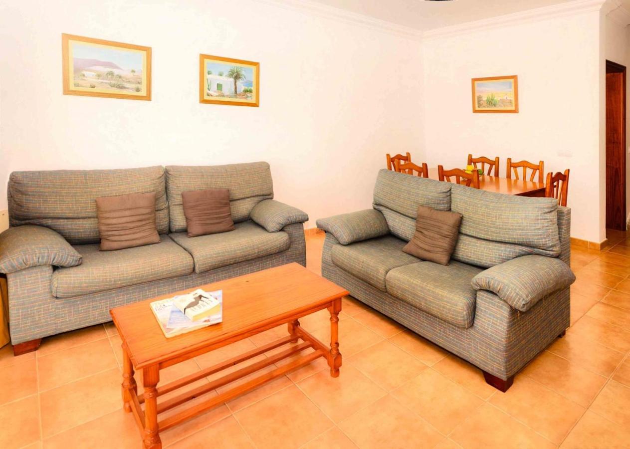 Casas Nohara, Playa Blanca Villa