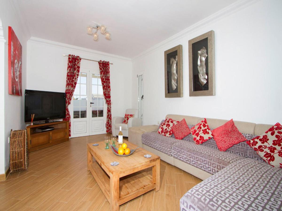 Joanne - 4 Bedroom - Wifi And Air Conditioning - Perfect For Families Puerto del Carmen (Lanzarote)