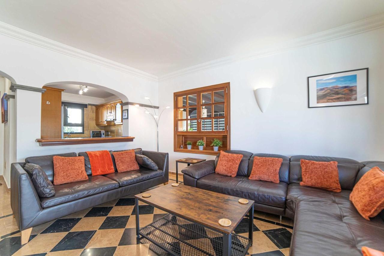 Beautiful Lanzarote 3 Bedrooms Irlanda Private Pool Only 400m From The Sea Playa Blanca (Lanzarote)