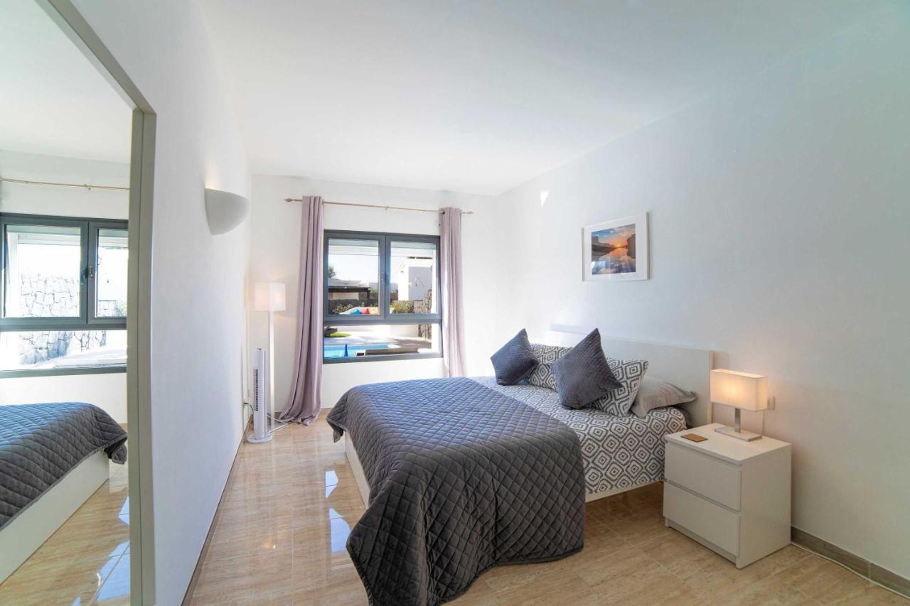 Villa Beautiful Lanzarote 3 Bedrooms Irlanda Private Pool Only 400m From The Sea *