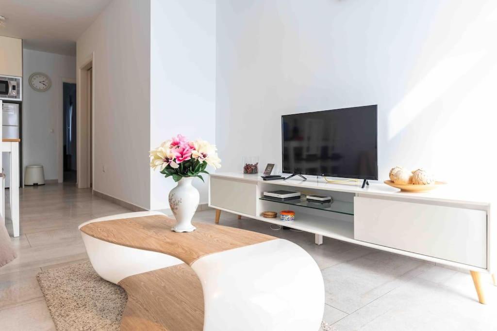 Gracioseros 111 Ground Floor Cozy * Tias
