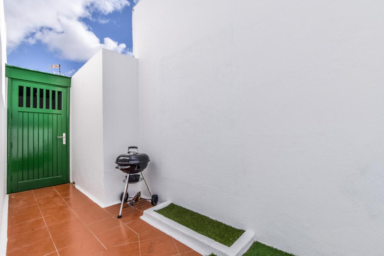 New Lanzasuites Villa