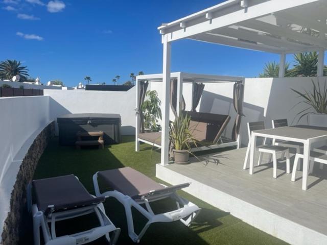 Villa New Lanzasuites Playa Blanca (Lanzarote)