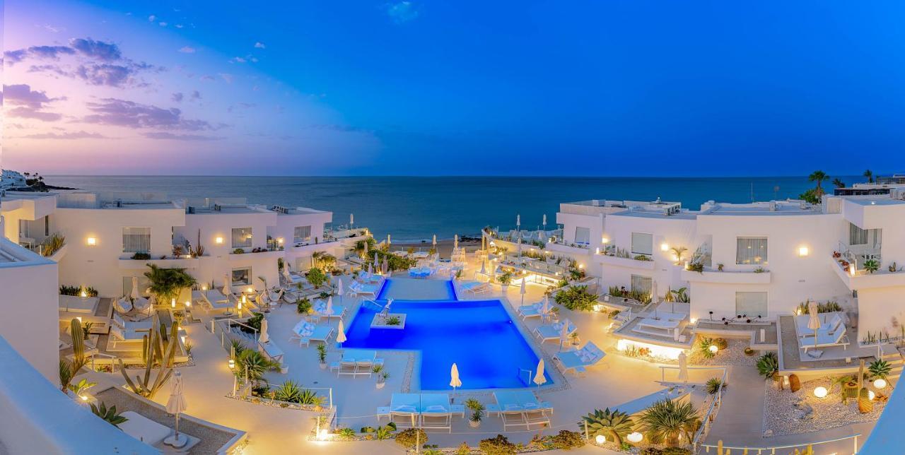 Hotel Lani's De Luxe - Adults Only