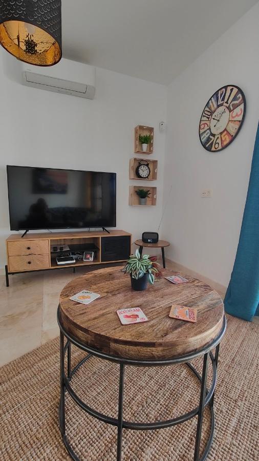 Casa Del Sol Naciente - Heated Pools - Wifi - Uk,be,nl,fr Tv Channels Villa Playa Blanca (Lanzarote)