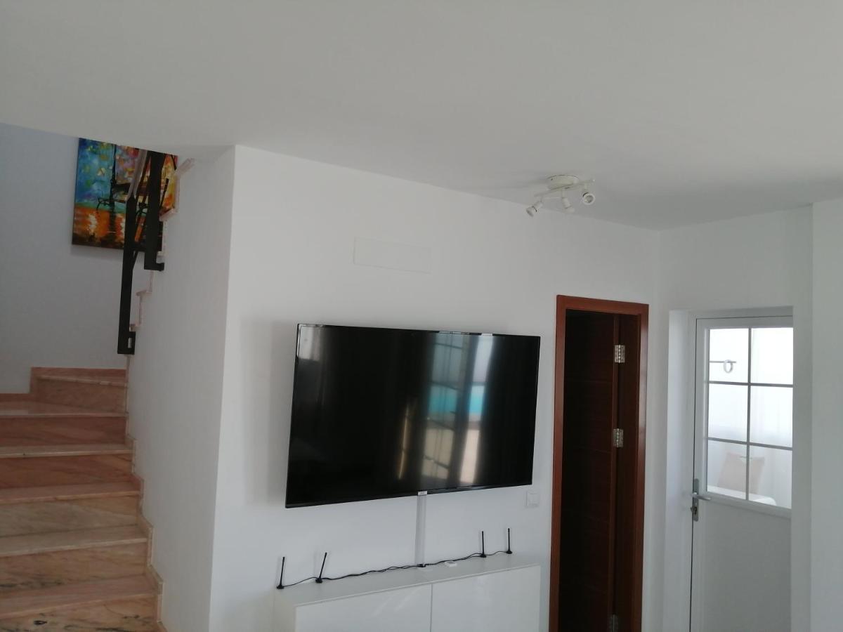 Geny Apartment *