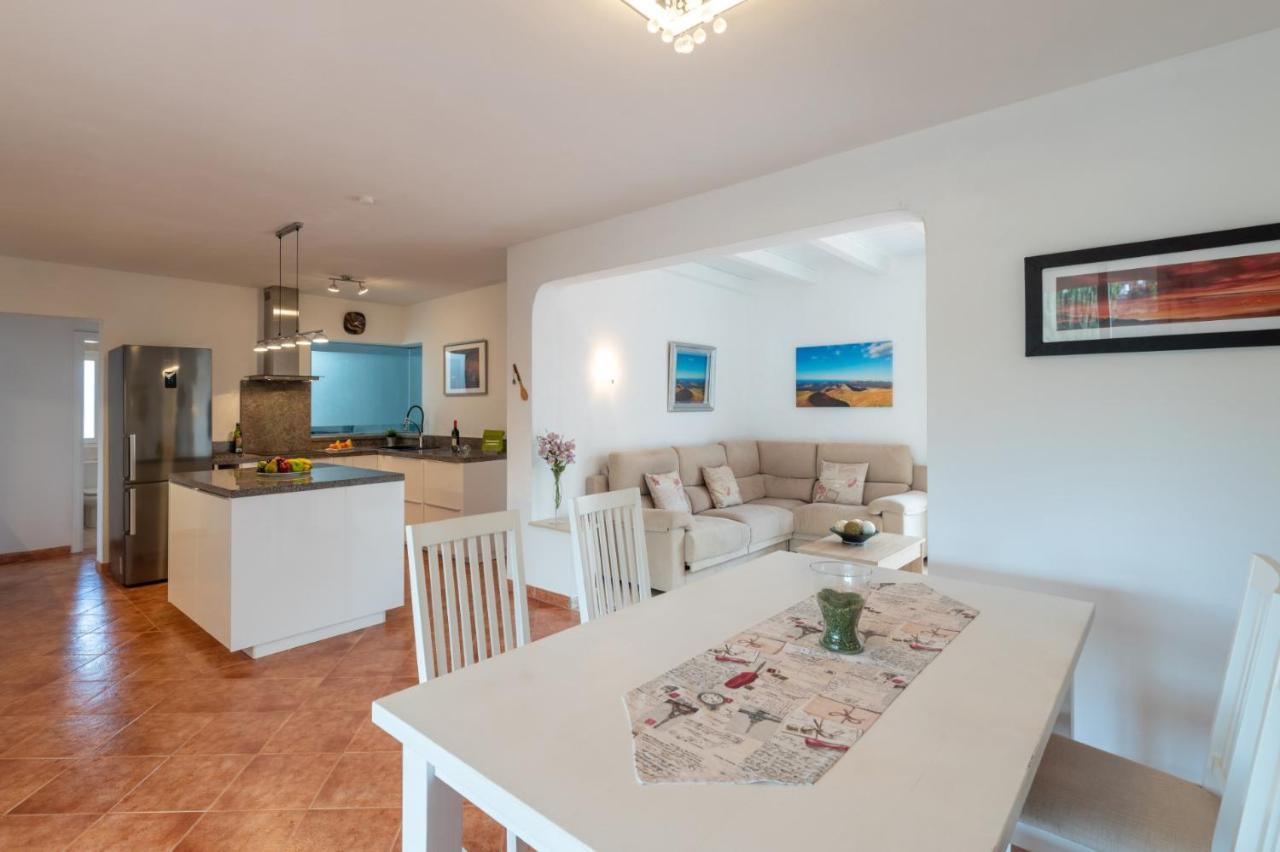 Sarita Sol By Playa Blanca (Lanzarote)