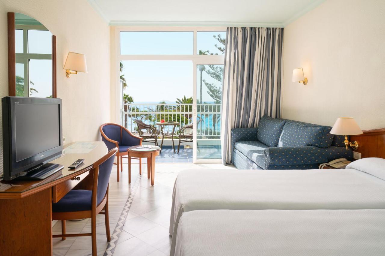 Vik San Antonio 4*