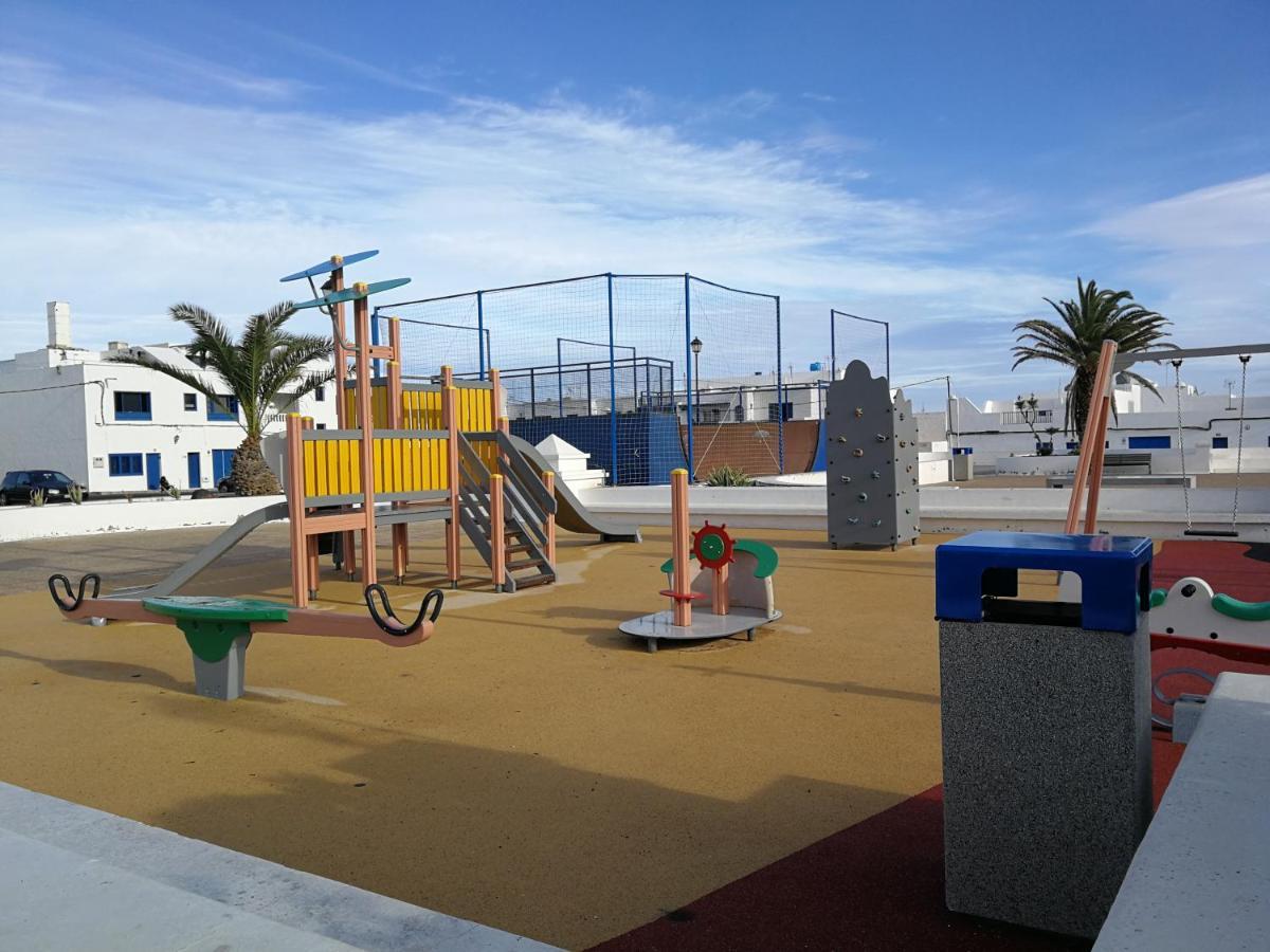 Sunbeam House Apartamento Famara