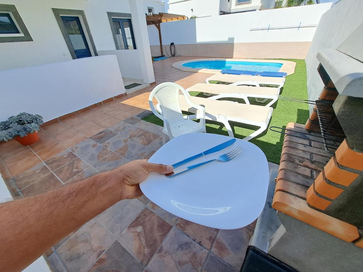 Linda Con Piscina Privada Villa Playa Blanca (Lanzarote)