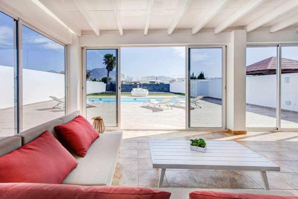 Homu Bianca Fantastica Con Piscina Privad * Playa Blanca (Lanzarote)