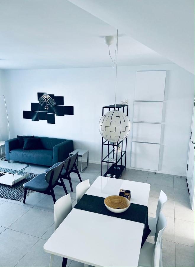 Trendy Casa Linea *