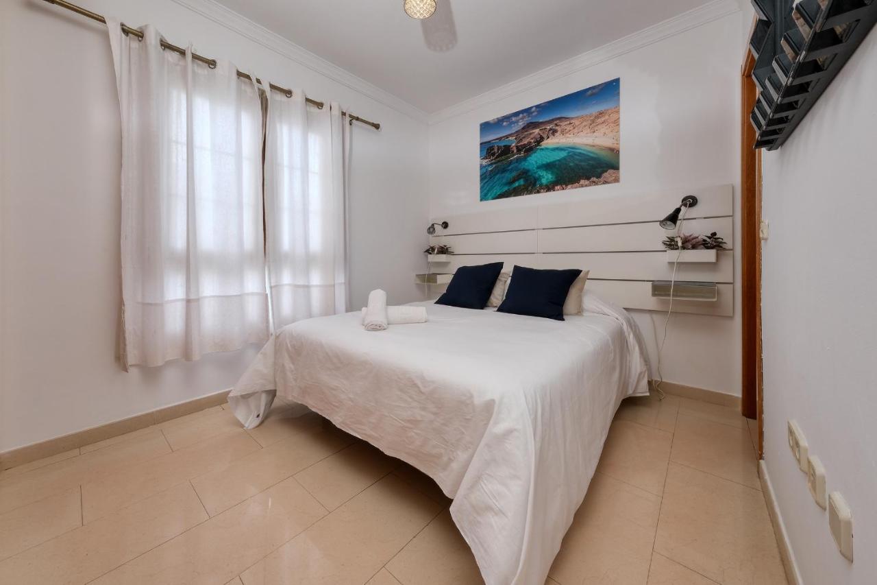 Flavia-private Pool, Jacuzzi, Sea Views Villa Playa Blanca (Lanzarote)