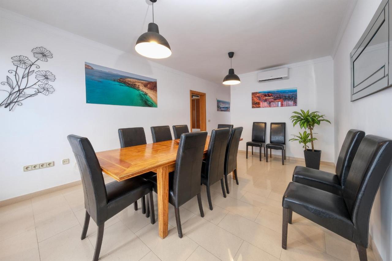 Flavia-private Pool, Jacuzzi, Sea Views Playa Blanca (Lanzarote)