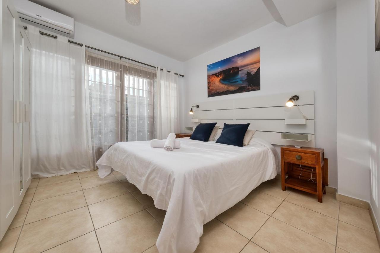 Flavia-private Pool, Jacuzzi, Sea Views Villa Playa Blanca (Lanzarote)