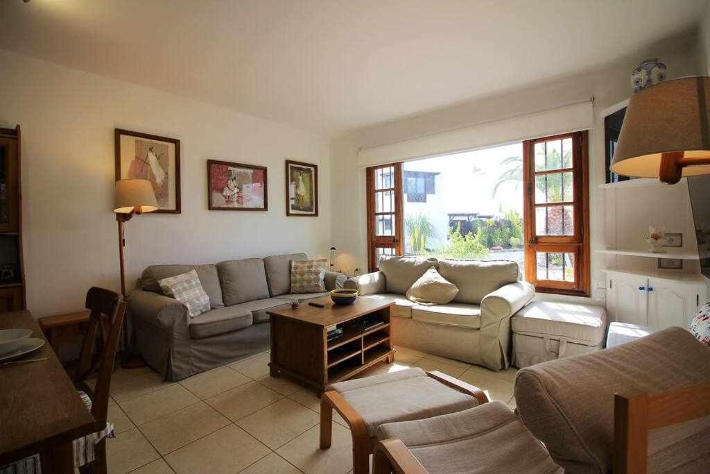Apartment Casa Barbara En Playa Bastian Costa Teguise