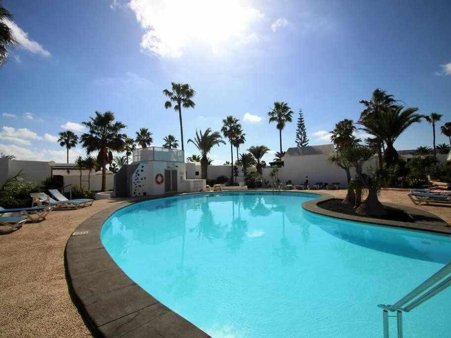 Casa De Mas En Playa Bastian Apartment