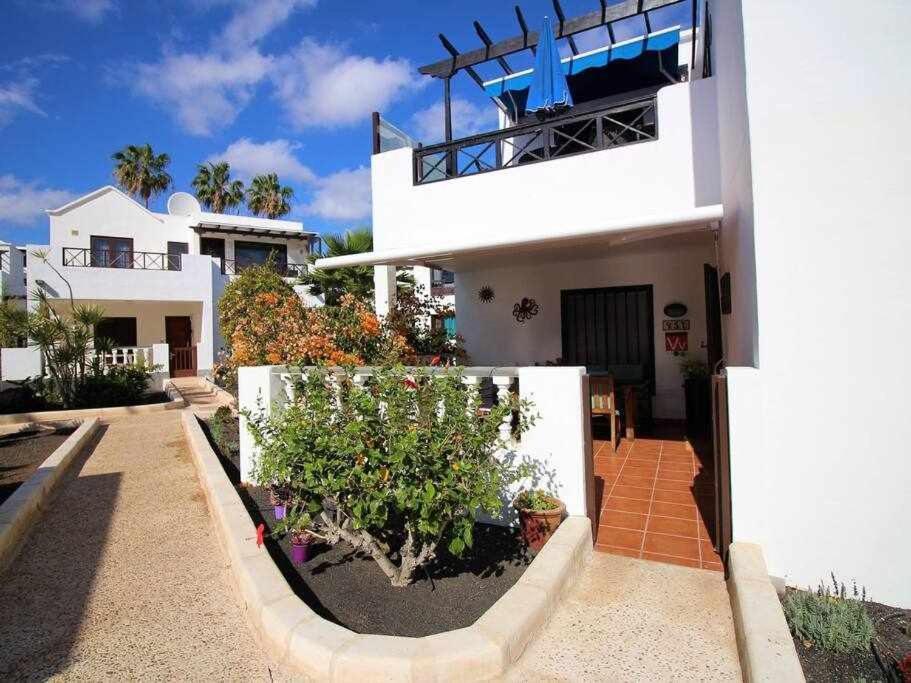 Casa De Mas En Playa Bastian *