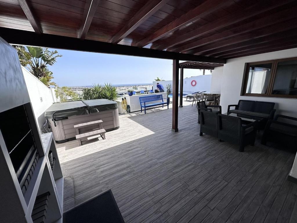 Bella Vista